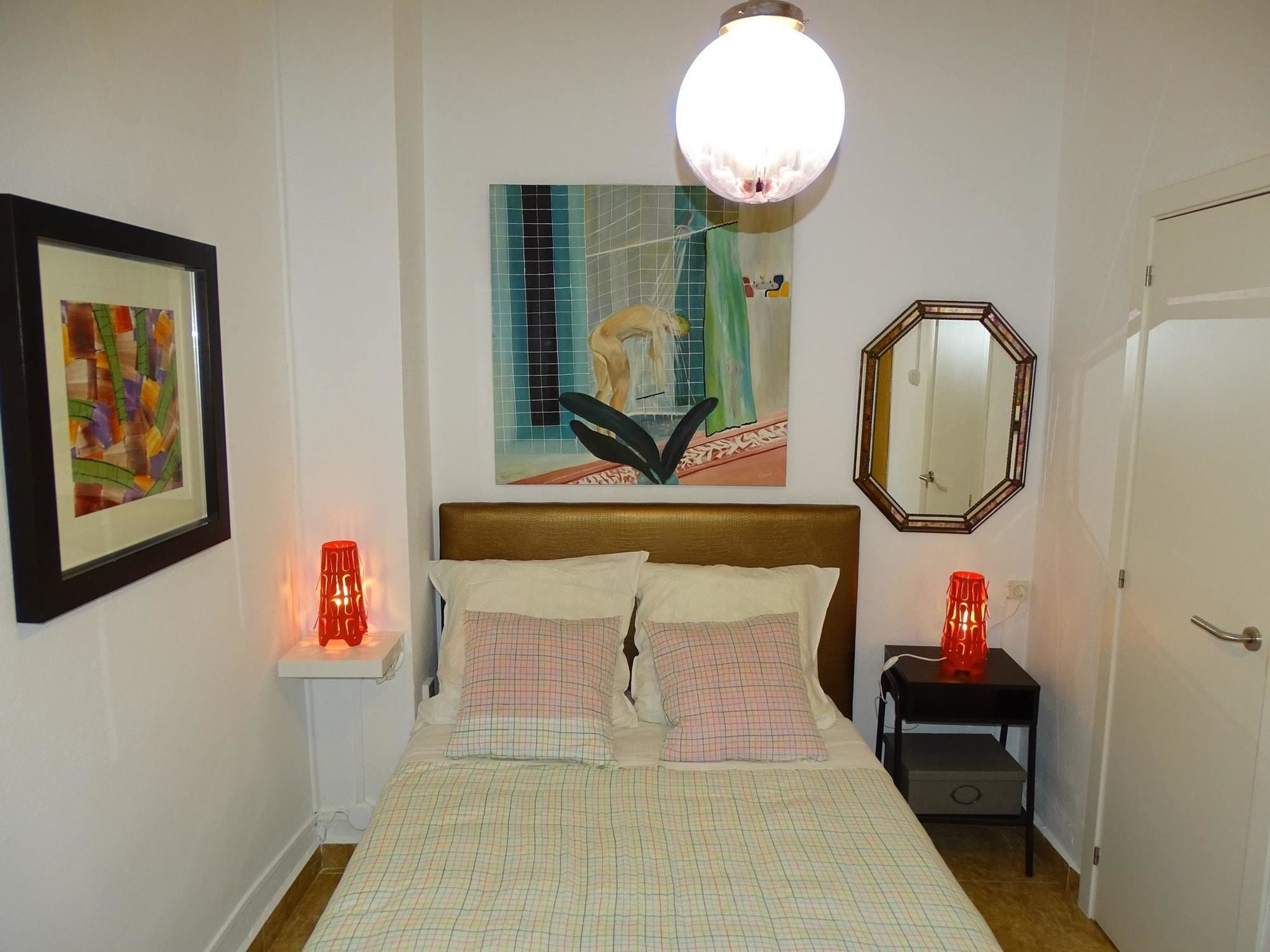 Apartamento With 3 Bedrooms In - 4 Km From The *